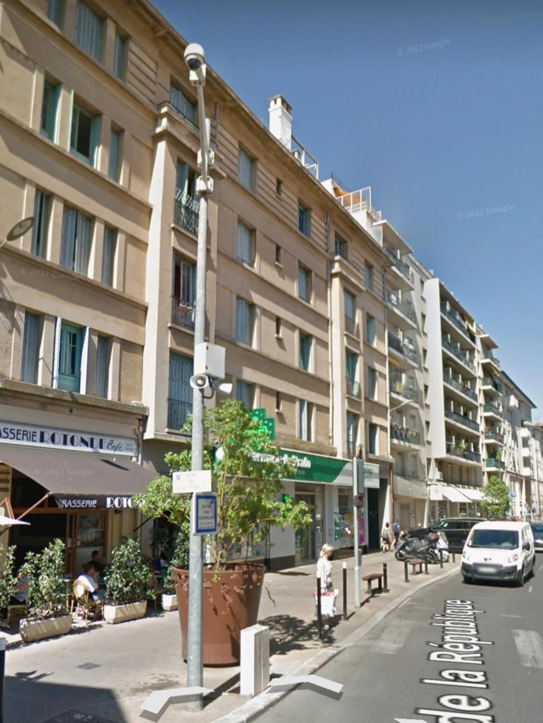 Le Marignan Apartment Кан Екстериор снимка